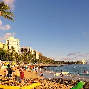 アクア アロハ サーフ ワイキキ Waikiki